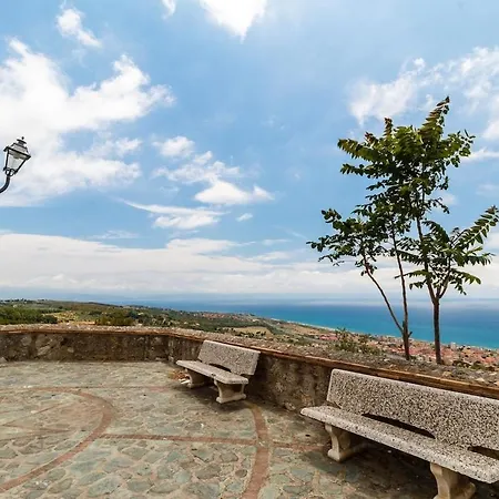 Apartment One Falerna Scalo
